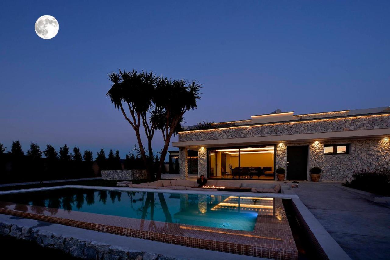 Villa Flamingo - 4 Bedrooms - Private Pool - Next To Renowned Issos Beach & Lake Korission Линя Экстерьер фото