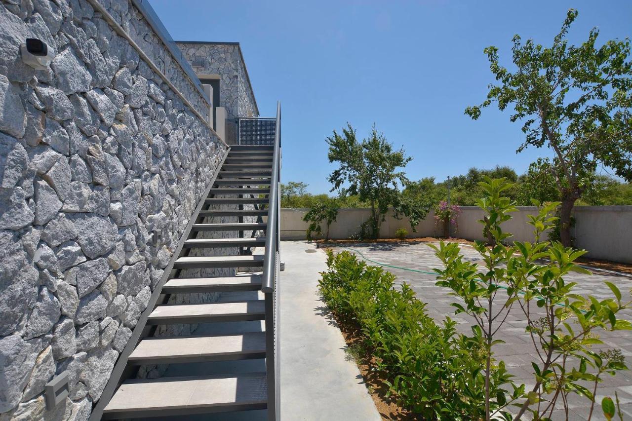 Villa Flamingo - 4 Bedrooms - Private Pool - Next To Renowned Issos Beach & Lake Korission Линя Экстерьер фото