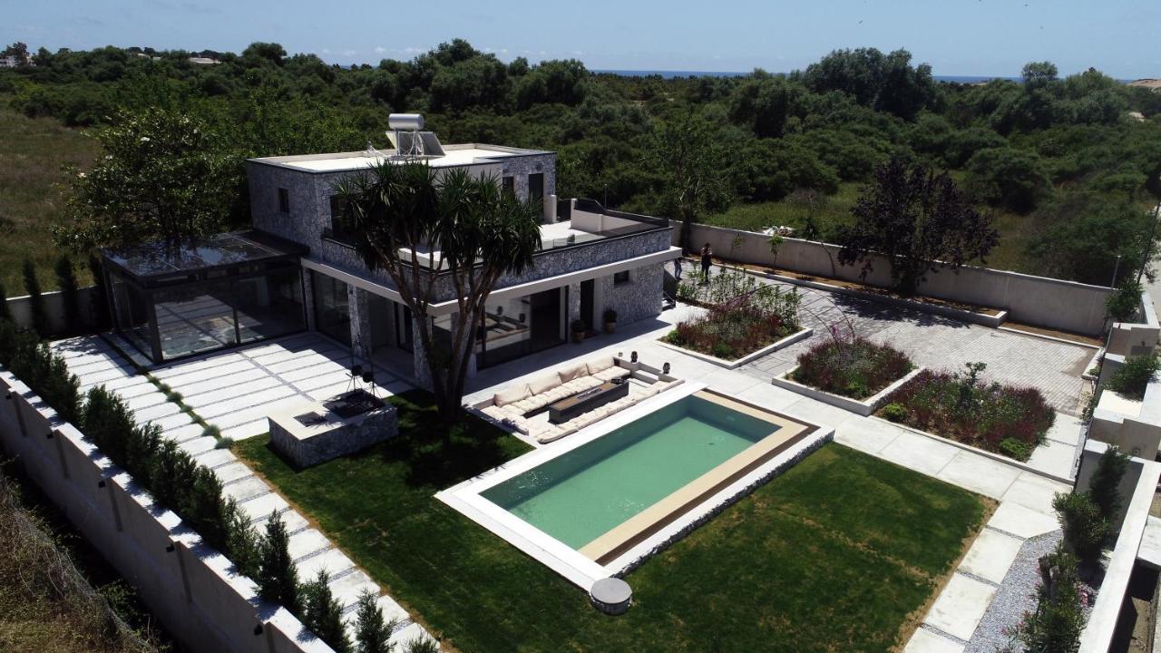 Villa Flamingo - 4 Bedrooms - Private Pool - Next To Renowned Issos Beach & Lake Korission Линя Экстерьер фото